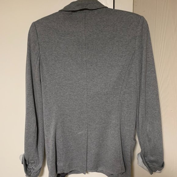 Aritzia Talula | Women's Grey Blazer Jacket Size 6 - Picture 4 of 6
